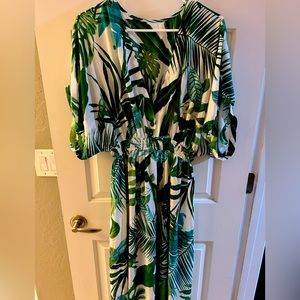 Cupshe beach coverup, Size Large